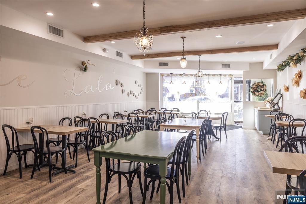 520 Bergen Boulevard