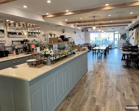 Photo of 520 Bergen Boulevard, Palisades Park, NJ 07650 (MLS # 26000680)