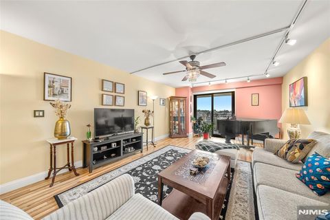 7855 Boulevard East 9H North Bergen NJ 07047