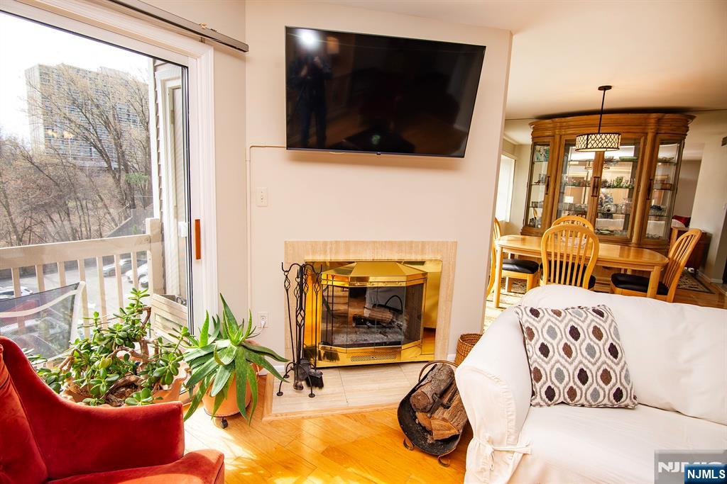 507 Windsor Drive 107