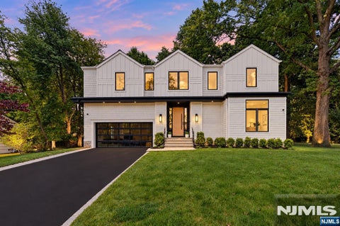 Photo of 26 Collins Avenue, Closter, NJ 07624 (MLS # 26038688)