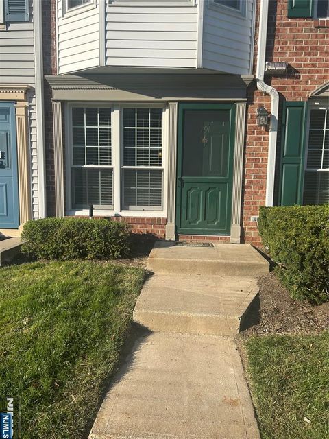 Photo of 791 Sassafras Ct #791, Mahwah, NJ 07430 (MLS # 25035226)