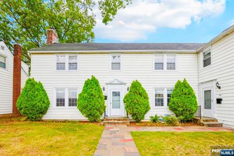 Photo of 29 13th Ave, Elmwood Park, NJ 07407 (MLS # 25043568)
