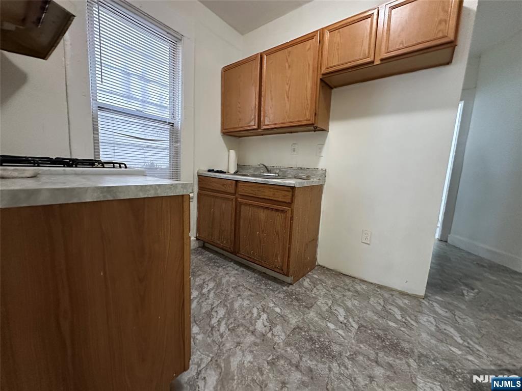 232 Stuyvesant Avenue