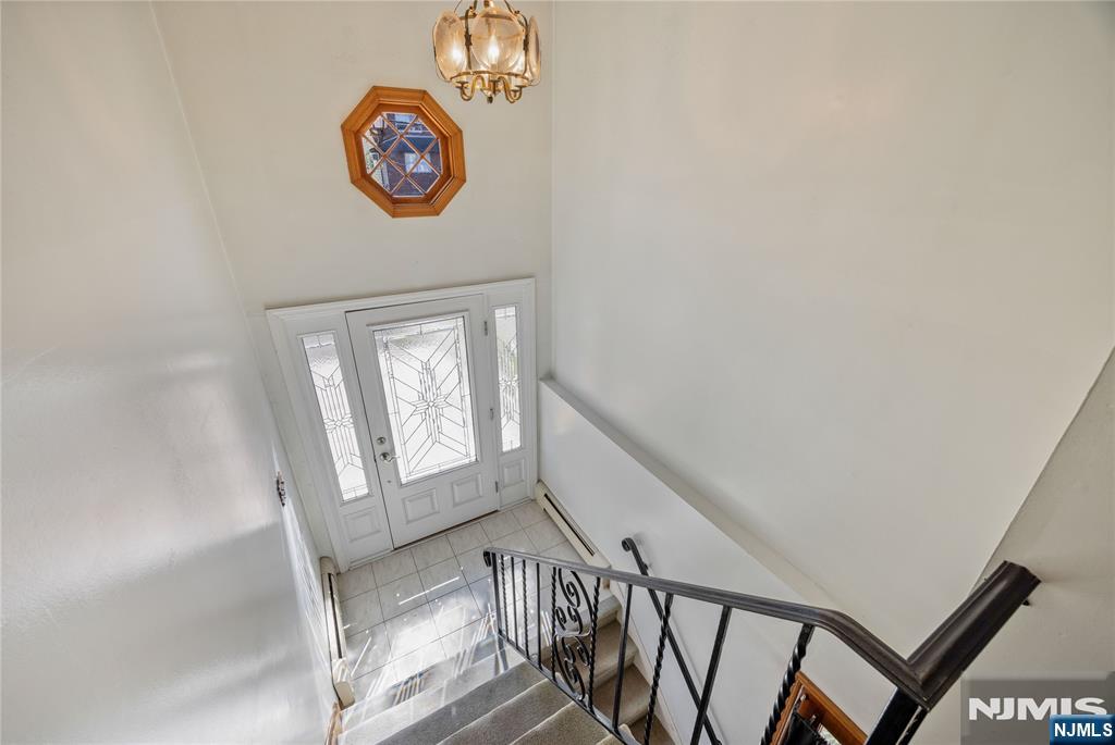 1225 16th Street