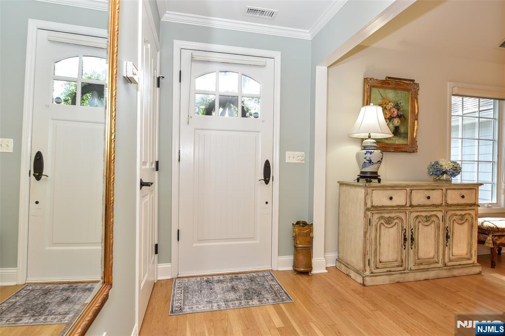 550 Overlook Drive