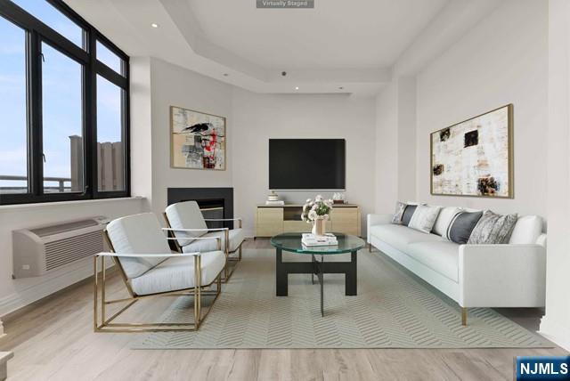 100 Carlyle Drive PHD-N