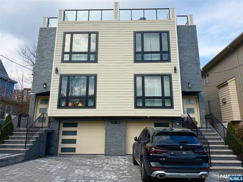 281 Grant Avenue Cliffside Park NJ 07010