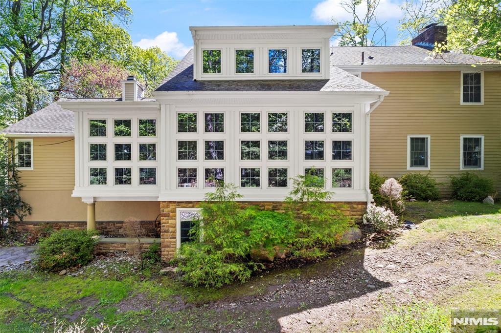 Property for Sale at 15 Brookvale Road, Kinnelon Borough, New Jersey - Bedrooms: 4 
Bathrooms: 3 
Rooms: 9  - $975,000