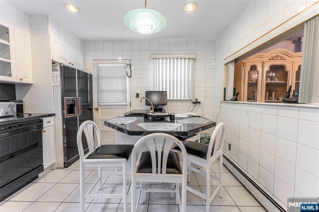 1806 Rensselaer Road