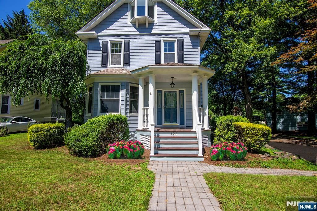 Photo of 126 Grant Avenue, Cresskill, NJ 07626 (MLS # 25023776)