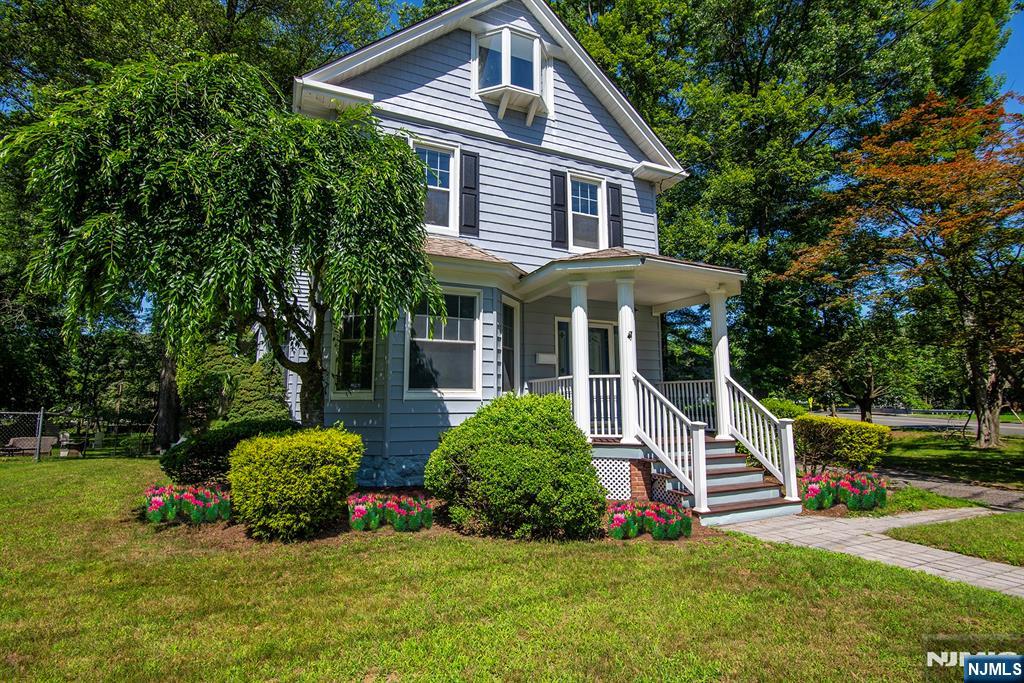 126 Grant Avenue