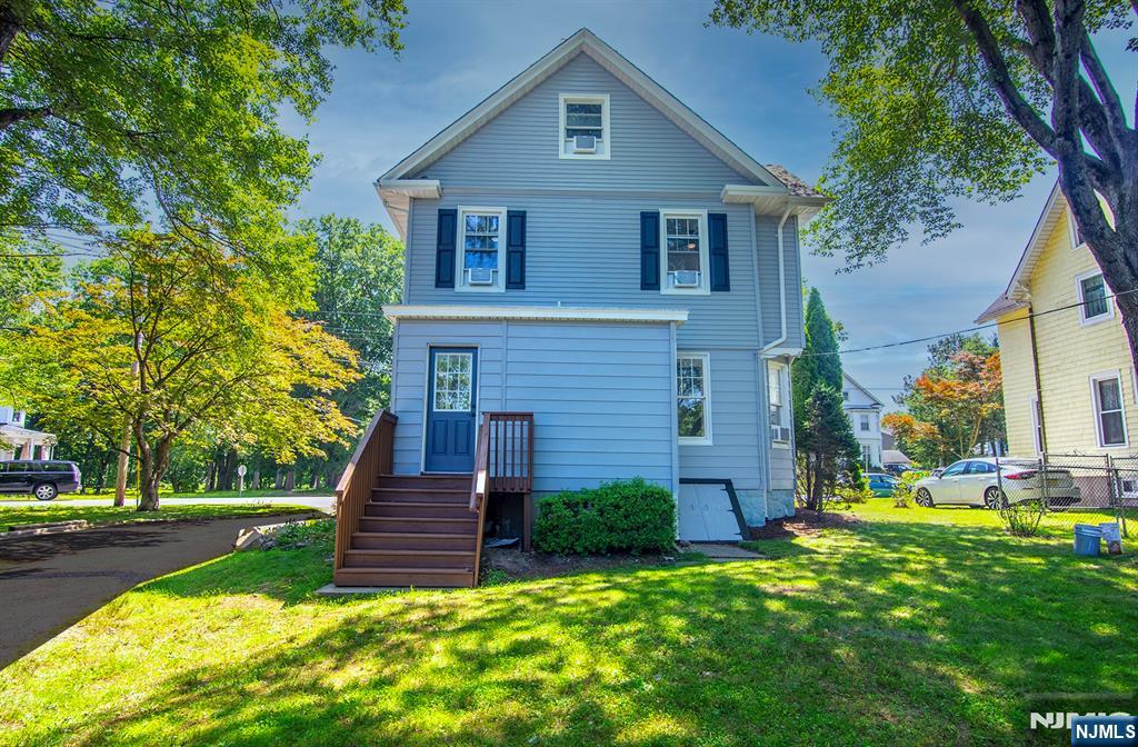 126 Grant Avenue