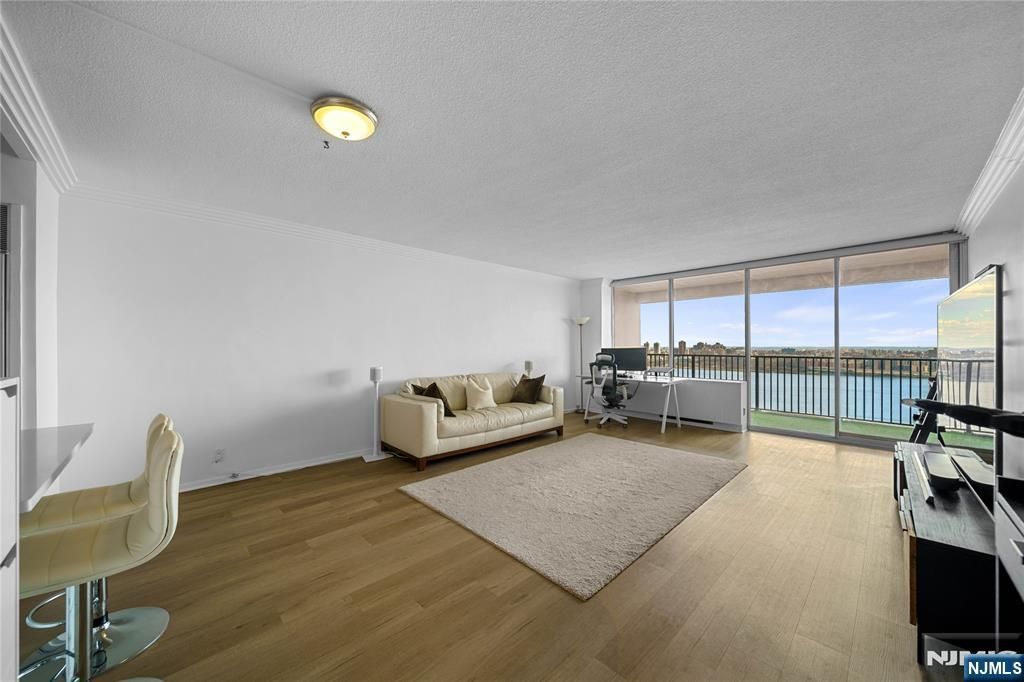 Photo of 6 Horizon Road #1605, Fort Lee, NJ 07024 (MLS # 26008404)