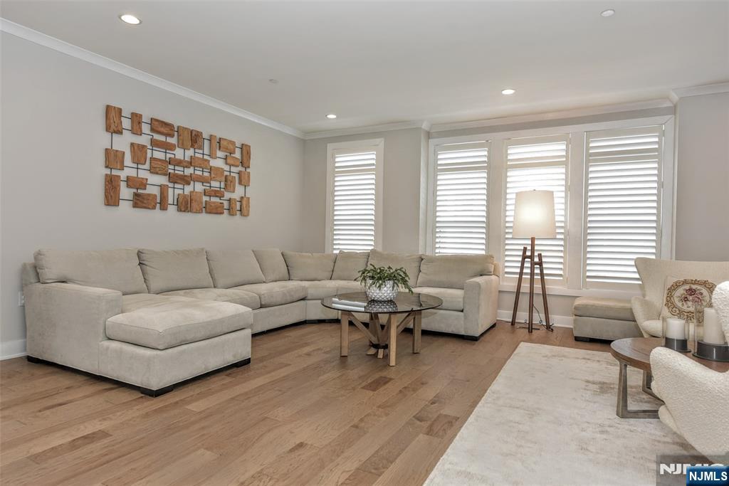 32 Cinnamon Drive 158