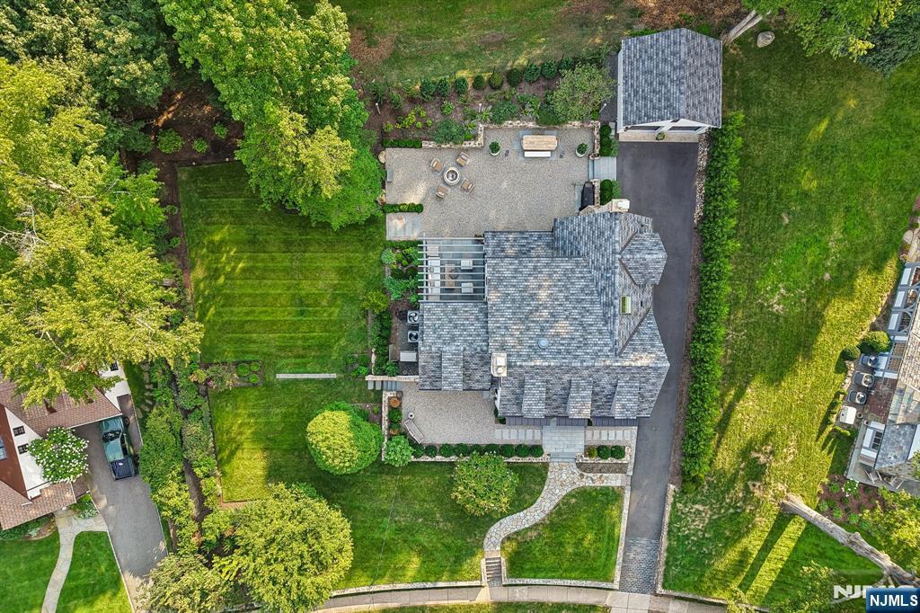 Homes for Sale in Northern NJ | ThisIsRiverEdge.com 71 Gilbert Road