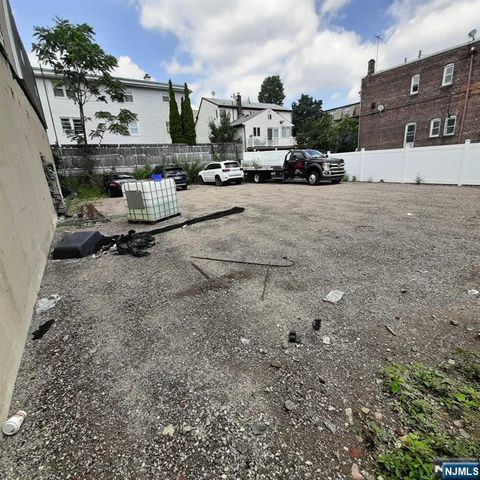 139-141 Palisade Avenue Cliffside Park NJ 07010