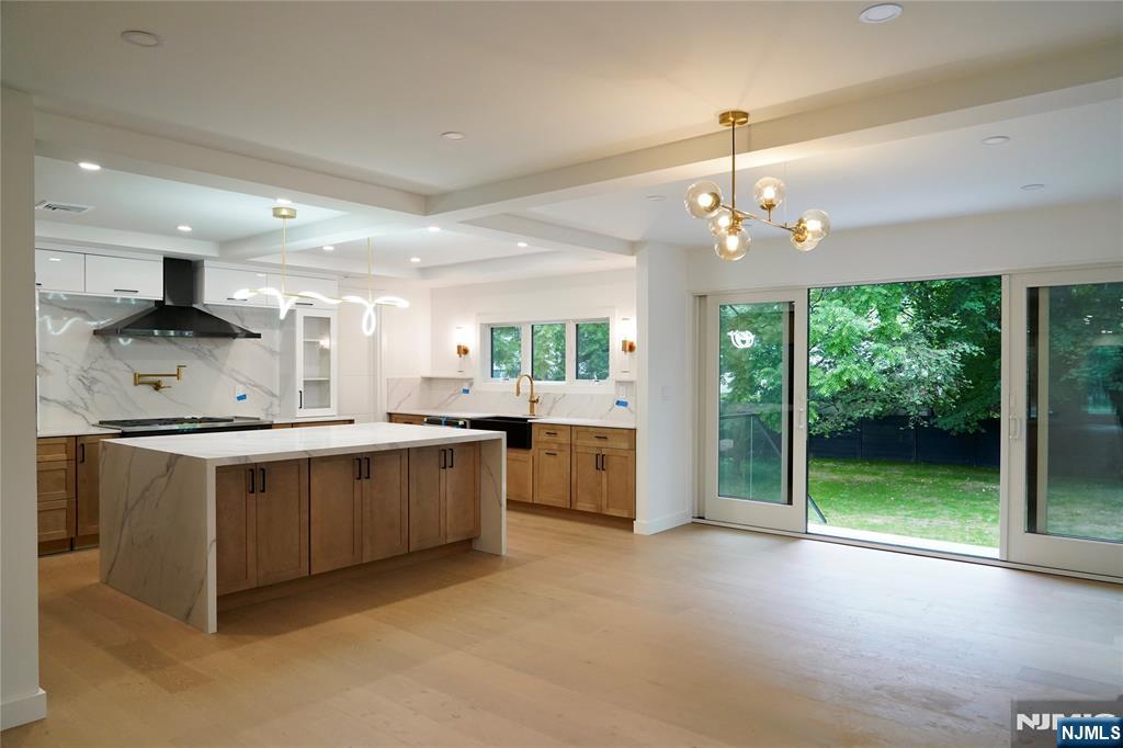 397 Knickerbocker Road