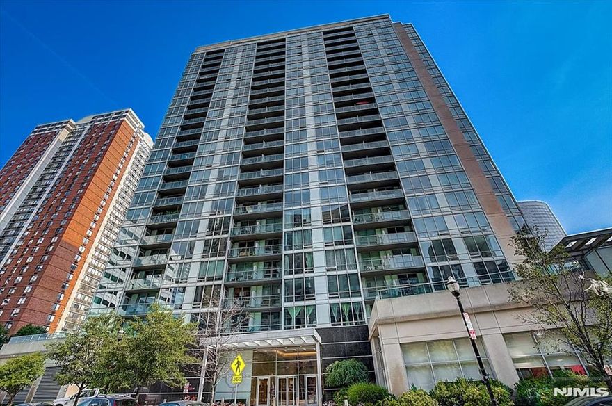 **OH - Sat/Sun (3/21 & 3/22) @ 12-2pm** Amazing 2 bed, 2 bath with private balcony and stunning NYC/River views in the luxury community of the Shore Club! Chefâ€™s kitchen includes stainless steel appliances, granite countertops and a breakfast bar. The primary bedroom features a walk-in-closet and a large ensuite bath with a double vanity, shower, and soaking tub. Also included are floor-to-ceiling windows, hardwood floors, in-unit washer/dryer, and central A/C. The luxury community offers 24/7 concierge, a roof top deck and lounge with stunning NYC/River views, conference room, jacuzzi, steam room, sauna, exercise room, and a playroom. Conveniently located near Hoboken & Newport PATH, Morton Williams Supermarket, and mall. Parking is available for an additional fee.
