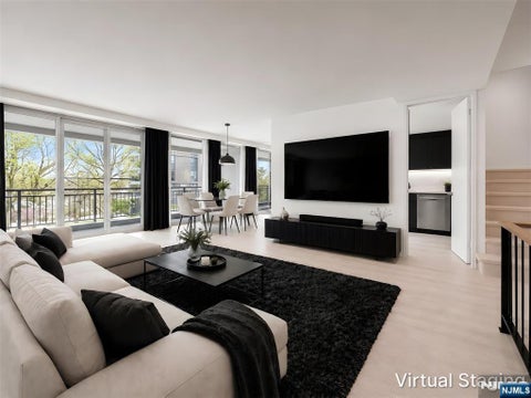 Photo of 2 Horizon Road #G5, Fort Lee, NJ 07024 (MLS # 26004946)