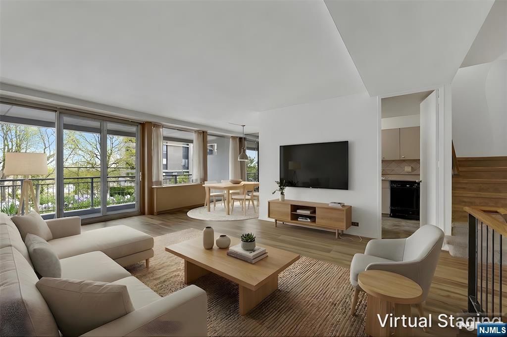Photo of 2 Horizon Road #G5, Fort Lee, NJ 07024 (MLS # 26004946)