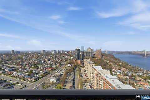 Photo of 6 Horizon Rd #2809, Fort Lee, NJ 07024 (MLS # 26024240)
