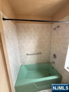 Orange, New Jersey 07050, United States, 2 Bedrooms Bedrooms, ,3 BathroomsBathrooms,Residential,Active,182445