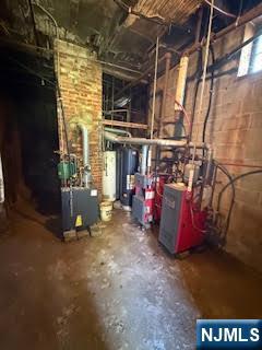 Orange, New Jersey 07050, United States, 2 Bedrooms Bedrooms, ,3 BathroomsBathrooms,Residential,Active,182445