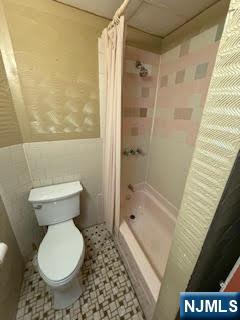 Orange, New Jersey 07050, United States, 2 Bedrooms Bedrooms, ,3 BathroomsBathrooms,Residential,Active,182445