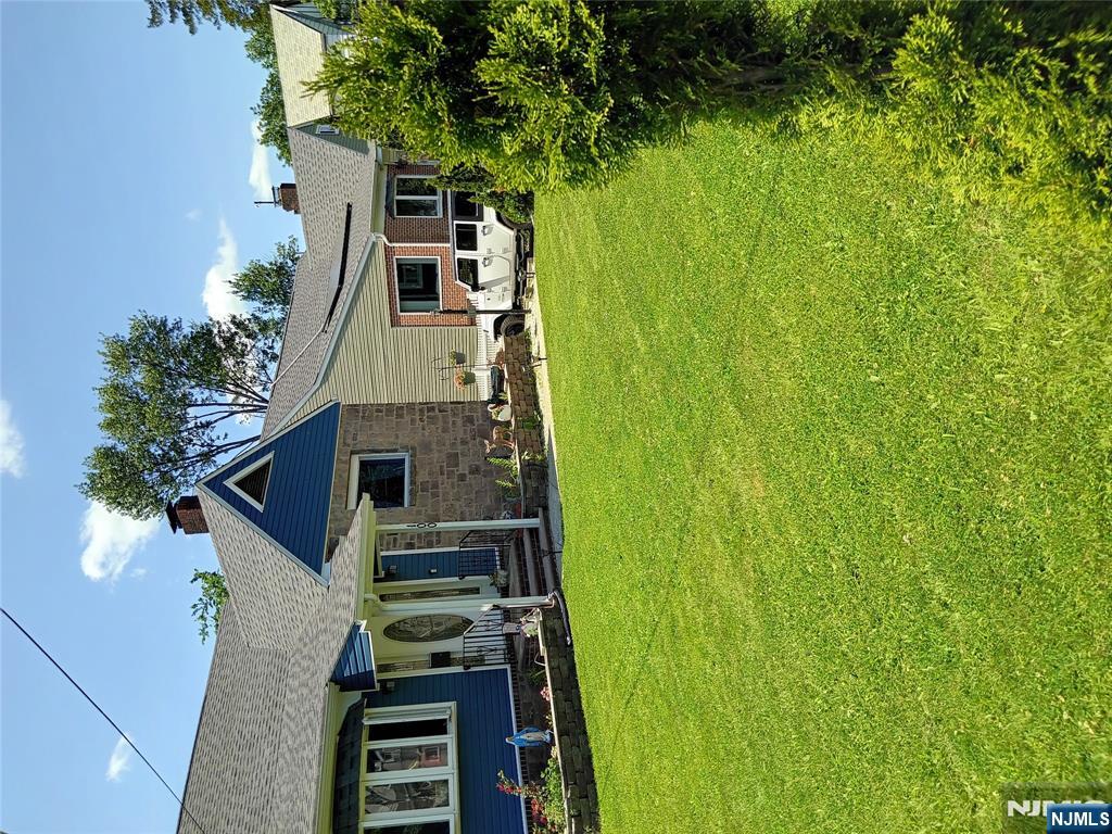100 Knapp Place