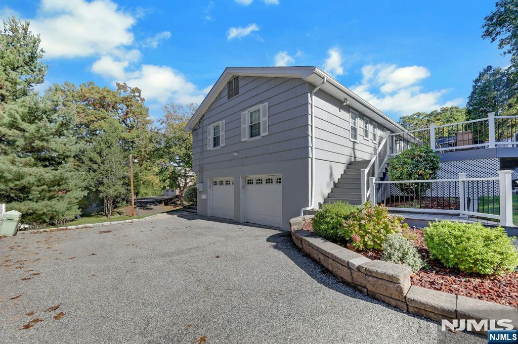 13 Darlene Terrace