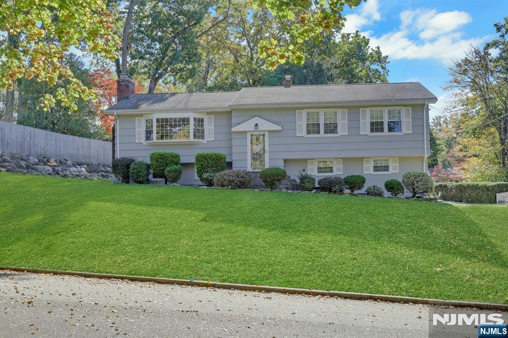 13 Darlene Terrace