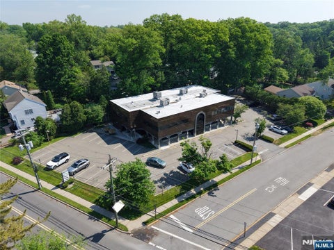 Photo of 171 N Franklin Turnpike #Room 210, Waldwick, NJ 07463 (MLS # 26023992)