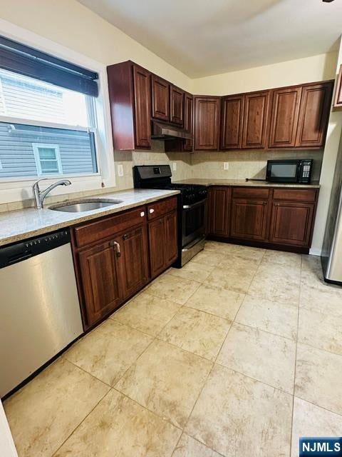 3 Woodside Avenue