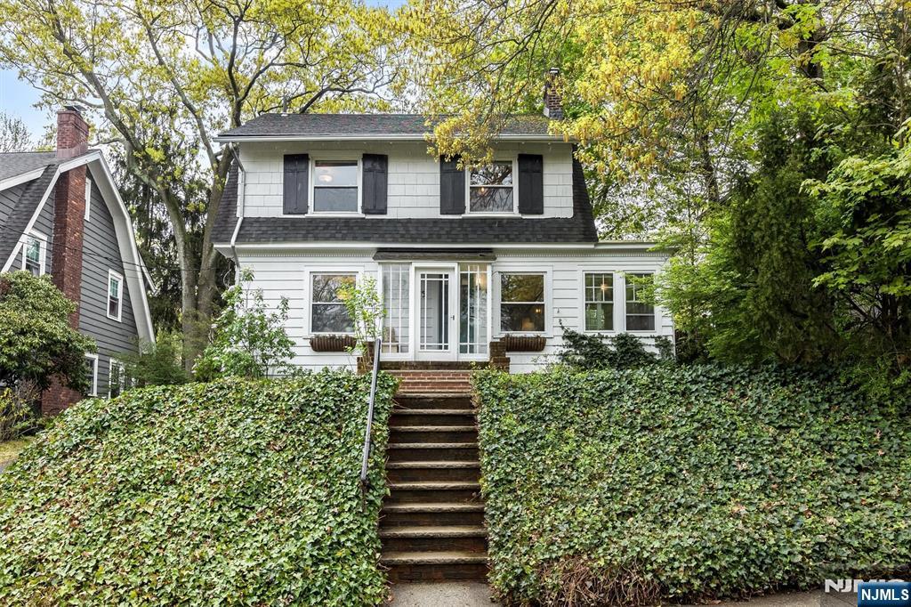 75 Laurel Avenue
