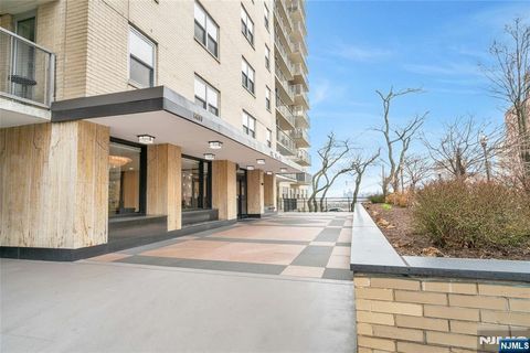 Photo of 6600 JFK Blvd E #17 N, West New York, NJ 07093 (MLS # 26010182)