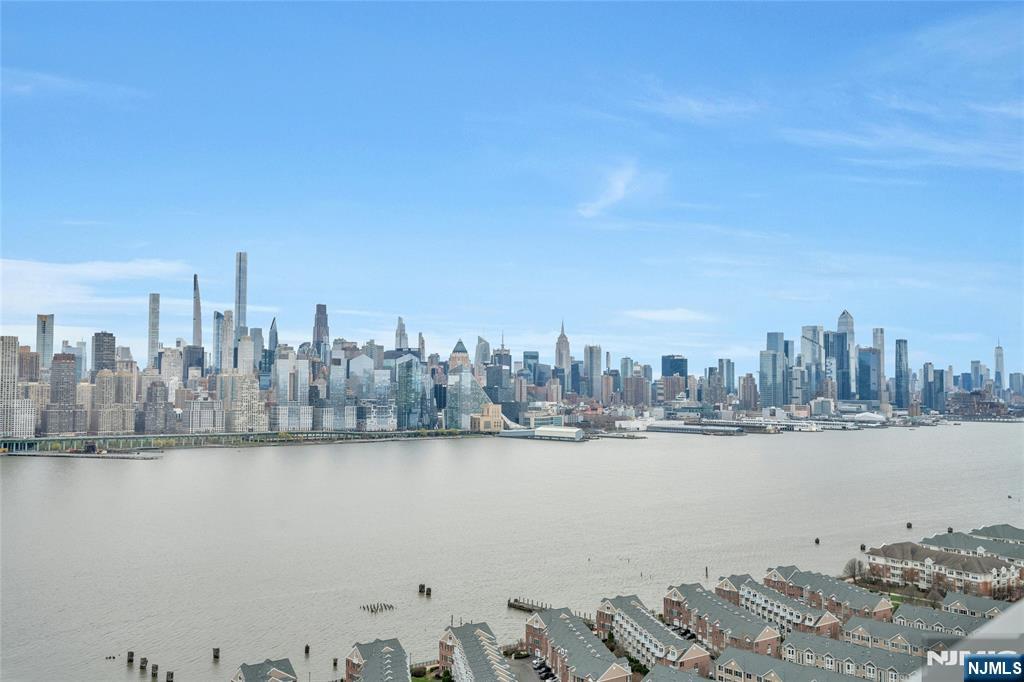 6600 JFK Blvd E 17 N