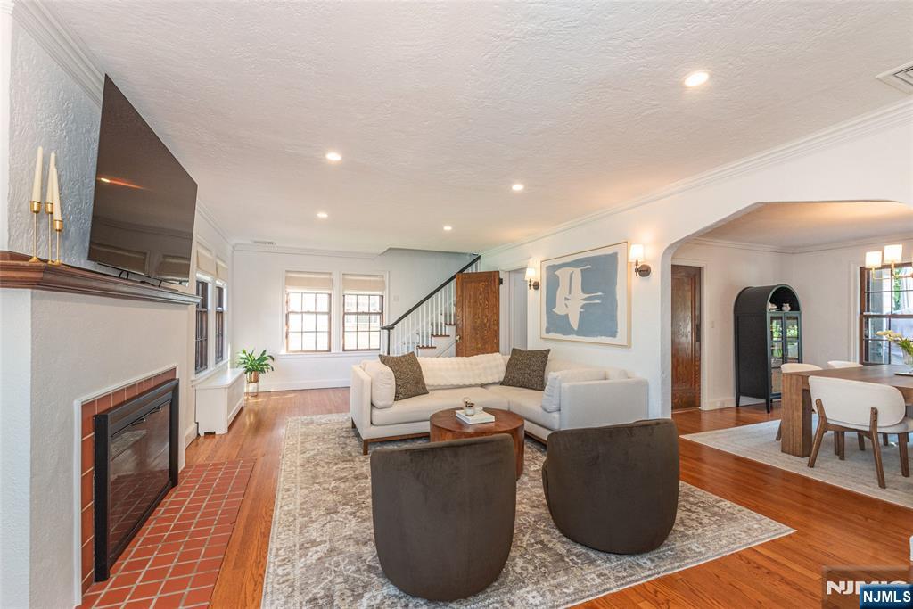 148 Smull Avenue