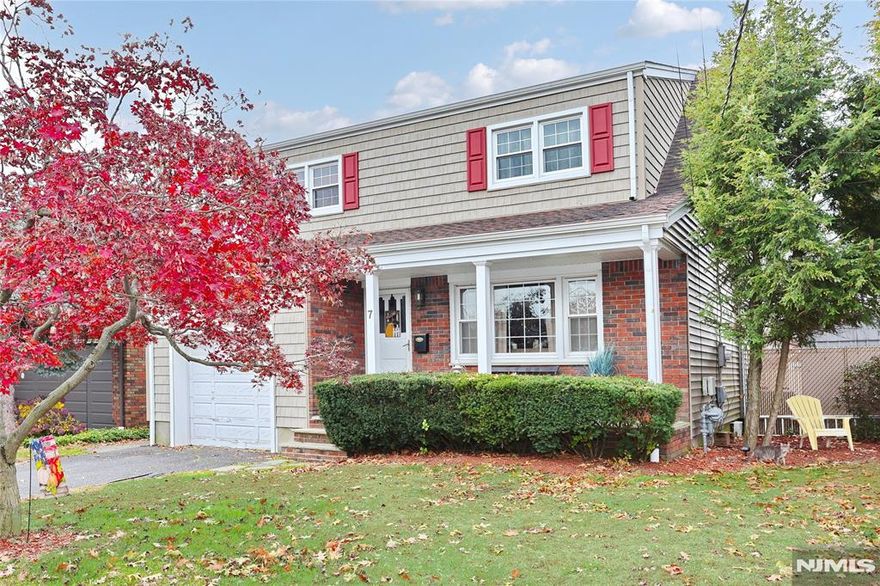 WELCOME TO 7 AZALEA DRIVE IN WALLINGTON, A 4 BEDROOM/2 FULL BATH COLONIAL STYLE HOME LOCATED ON A QUIET CUL-DE-SAC. RENOVATED IN 2014-2015, THIS BEAUTIFUL HOME FEATURES MULIT ZONE CENTRAL AIR AND HEAT, HARDWOOD FLOORS, A SPACIOUS OPEN KITCHEN WITH STAINLESS STEEL APPLIANCES, HUGE CENTER ISLAND, AND A WINE REFRIGERATOR. THE LAYOUT OFFERS A BRIGHT LIVING ROOM, FORMAL DINING AREA, AND CONVENIENT 2ND FLOOR LAUNDRY. ENJOY A TREK DECK OVERLOOKING THE YARD, PLUS A FULL BASEMENT WITH HIGH CEILINGS THAT CAN EASILY BE USED FOR ADDITIONAL LIVING SPACE. THE HOME ALSO OFFERS A 1 CAR ATTACHED GARAGE WITH ADDITIONAL PARKING FOR 2CARS, AND PLENTY OF STORAGE/ CLOSET SPACE THROUGHOUT. CLOSE TO SCHOOLS, PARKS, SHOPPING, AND NYC TRANSPORTATION, THIS HOME PROVIDES COMFORT, CONVENIENCE, AND A GREAT LOCATION FOR COMMUTERS AND FAMILIES. A MUST SEE PROPERTY IN ONE OF WALLINGTONâ€™S MOST DESIRABLE NEIGHBORHOODS.