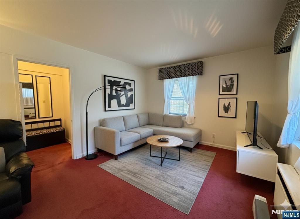 Photo of 3051 Edwin Ave #3J, Fort Lee, NJ 07024 (MLS # 25041423)