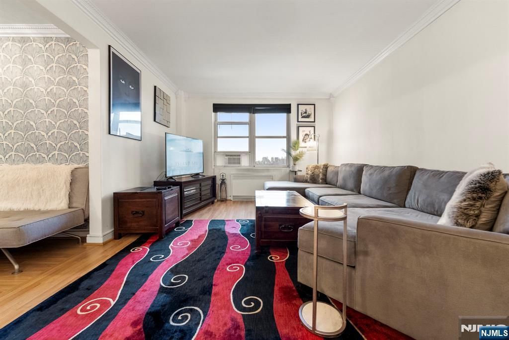 Photo of 8450 Boulevard E #1H, North Bergen, NJ 07047 (MLS # 26003671)