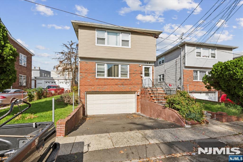 199 Brookside Avenue