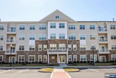 Photo of 243 Lorhan #2243, Piscataway, NJ 08854 (MLS # 26001352)