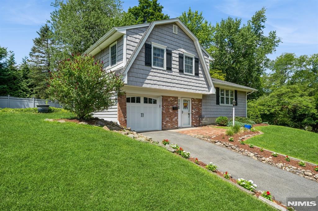 5 Terry Court