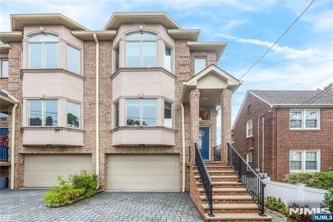 Photo of 366 Aurora Ave, Cliffside Park, NJ 07010 (MLS # 26041080)