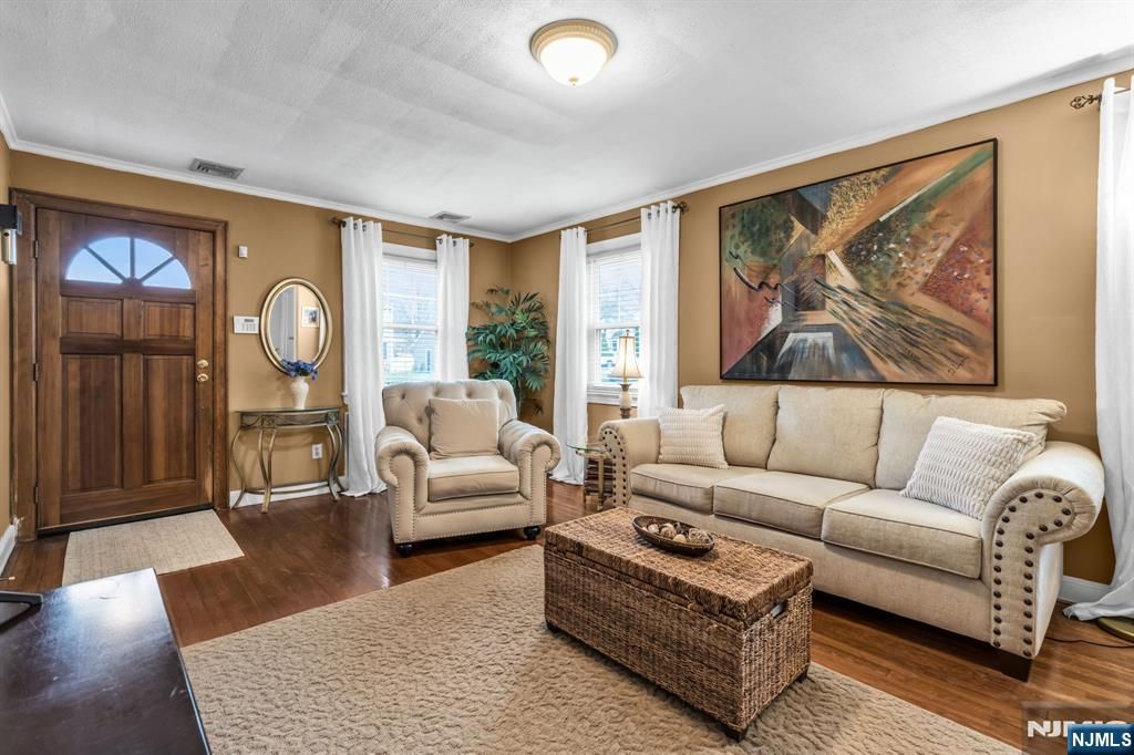 Photo of 40 Highfield Lane, Nutley, NJ 07110 (MLS # 26009005)