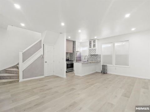 Photo of 151 Stevens Ave, Jersey City, NJ 07305 (MLS # 25042260)