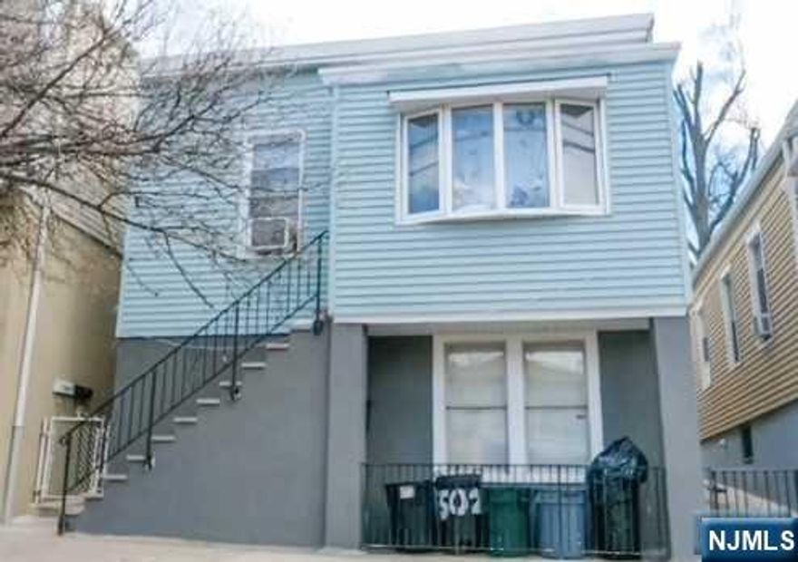 Amazing opportunity to own a great one family home in the progressive Township of North Bergen. Would make a great rental or great FIRST TIME HOME BUYER! 1st floors offers living room, 2 bedrooms, a full bathroom, washer/dryer room, open kitchen / Dining room concept with direct access to a large backyard great for summer entrainment! The lower level offers separate entrance in the back of home with a full bathroom, 2 additional rooms for recreation or office space and washer and dryer hook ups, great potential for extended family separate living area. Located perfect for NYC commuters public transportation just 2 blocks away just minutes from NYC Port Authority. Town's recreation center is only 1/2 block distance and also within close proximity to many shopping and dining options. DON'T MISS THIS OPPORTUNITY !!!