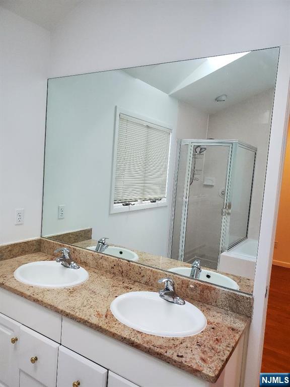 822 Hemlock Court T158