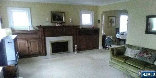 55 Colonial Road